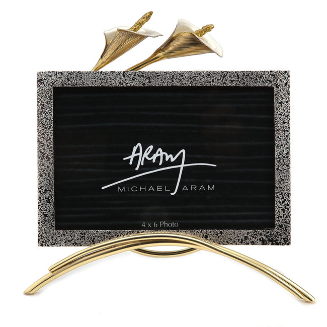Product Photography Of Gift Item Picture Frame